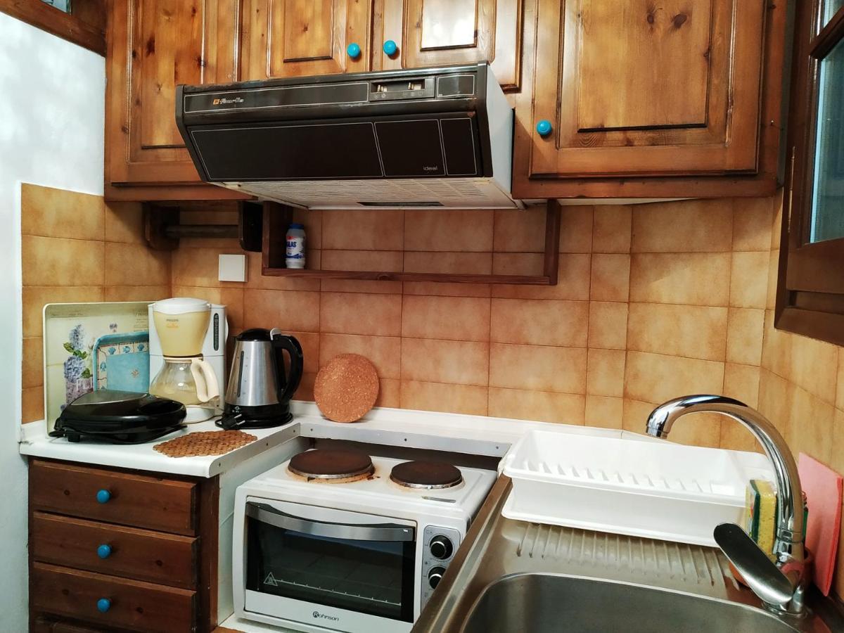 Fetsis Apartments อาโยส นิกีตัส ภายนอก รูปภาพ