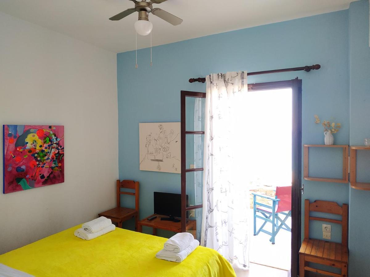 Fetsis Apartments อาโยส นิกีตัส ภายนอก รูปภาพ